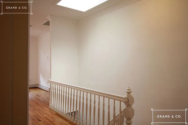 Rented by Grand & Co. | media 12