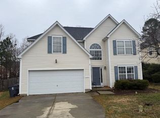 160 Trevor Ridge Dr, Holly Springs, NC 27540