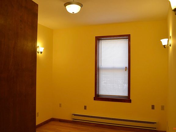 5th image of 3923 27th St