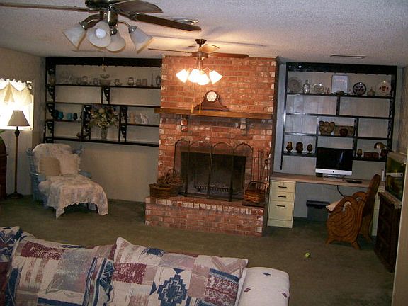 3rd image of 313 Douglas Dr