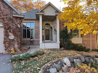 2864 Timberview Trl, Chaska, MN 55318