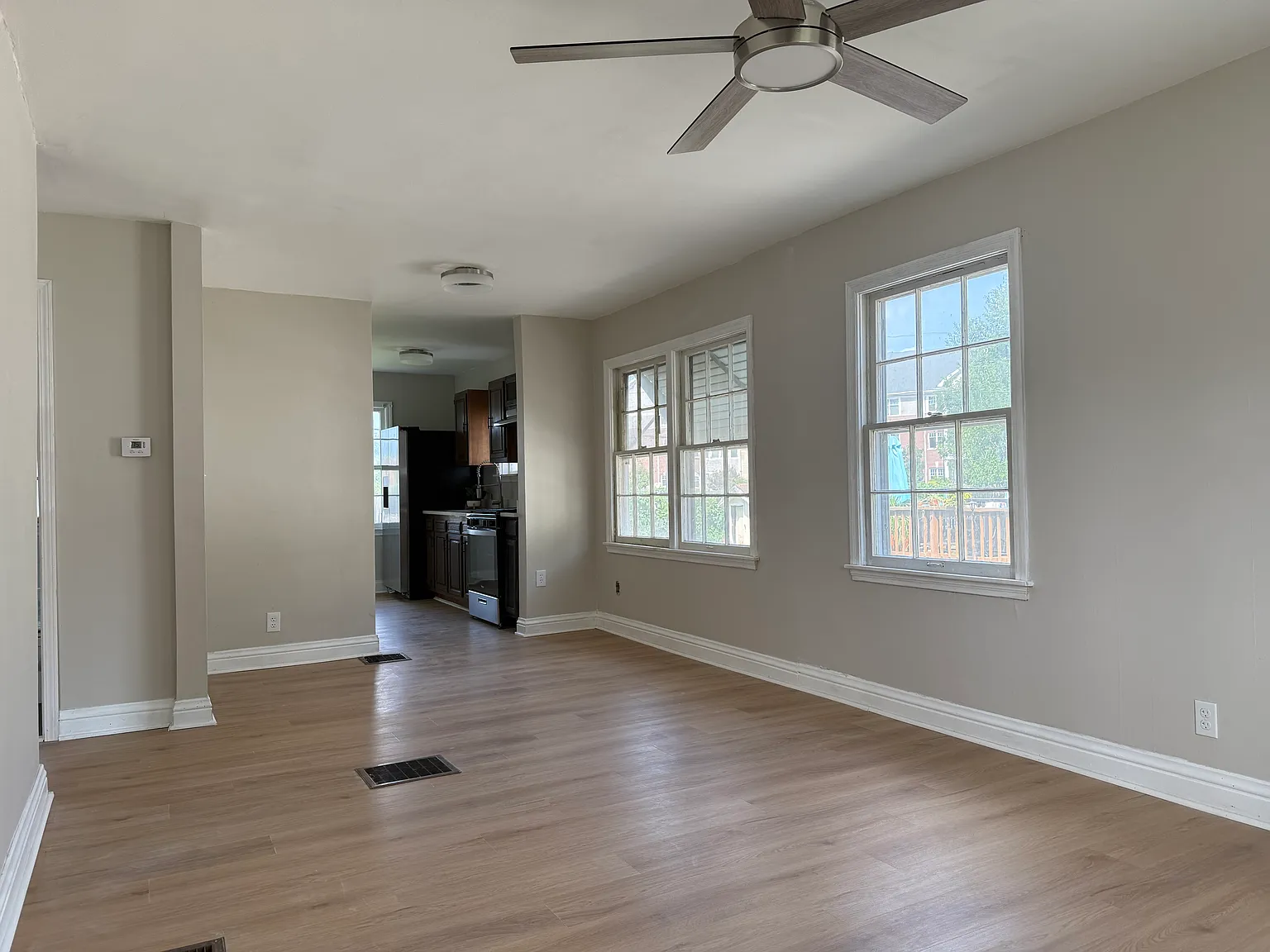 2 bed, 750 sqft, $1,700 — Photo 4