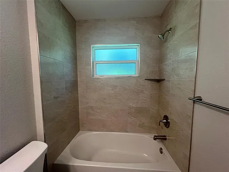 2451 Waller Rd — Photo 23