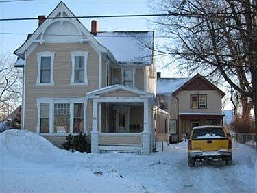 2nd image of 824 Center St