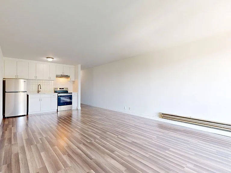 3220 Geary Blvd #302 — Photo 3
