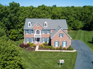 42830 Falling Leaf Ct, Ashburn, VA 20148