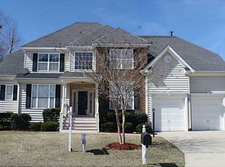 13422 Waters Edge Ct, Carrollton, VA 23314