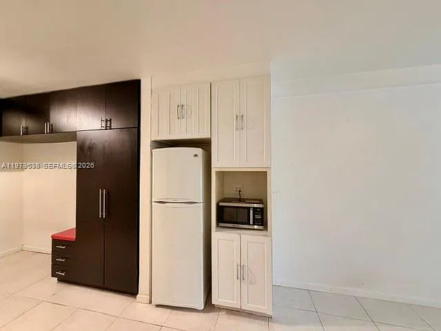 2445 Lake Pancoast Dr #7 — Photo 20