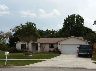 209 Cinnamon Lake Cir, Melbourne, FL 32901