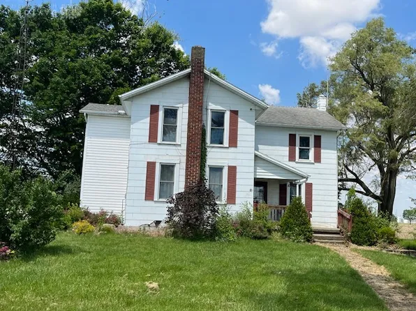 11555 Arlington Rd, Brookville, OH 45309