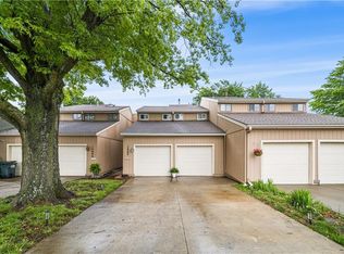12904 W 67th St, Shawnee, KS 66216