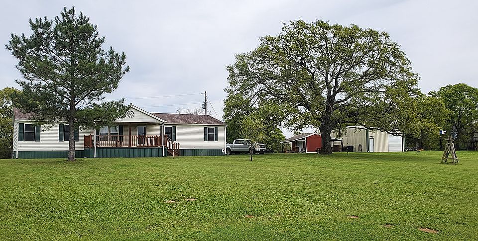 Mobile home and shop
