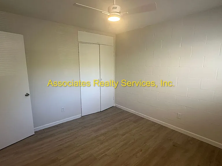 3200 NW 21st St — Photo 11