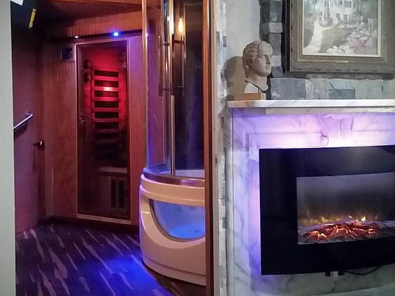 African rosewood, mahogany & cedar