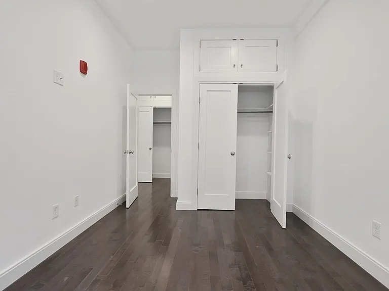 134 Warren St #1 — Photo 8