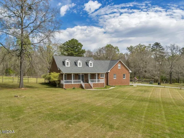 841 Plantation Club Dr, Gray, GA 31032