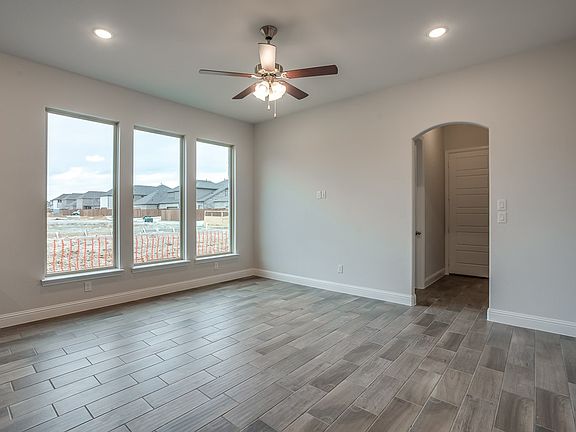7th image of this home