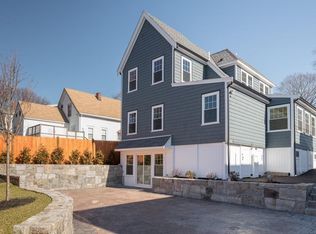 11 Wenlock Rd, Boston, MA 02122