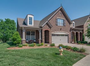 117 Village Cir, Lebanon, TN 37087