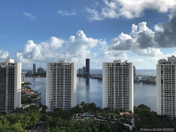 2nd image of 2000 Island Blvd APT 3001