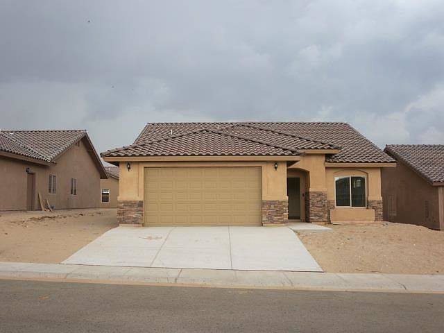 1st image of 2330 N Heredia Ave