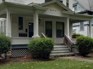 1106 W Church St APT 1, Champaign, IL 61821