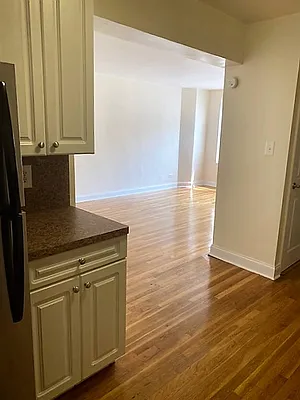 Rented by D S J Realty LLC | media 6