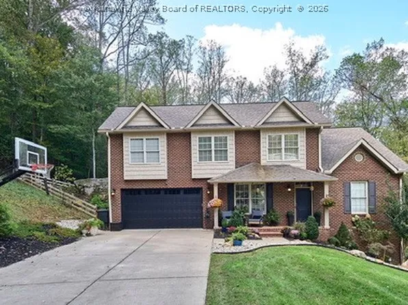 1387 Bedford Rd, Charleston, WV 25314