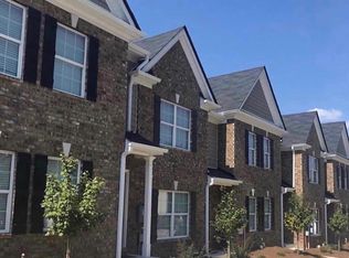 2729 Valley Green Dr, Gainesville, GA 30504