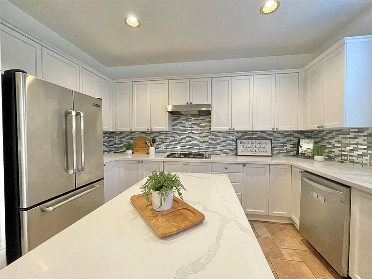 11 Dalea Pl — Photo 16