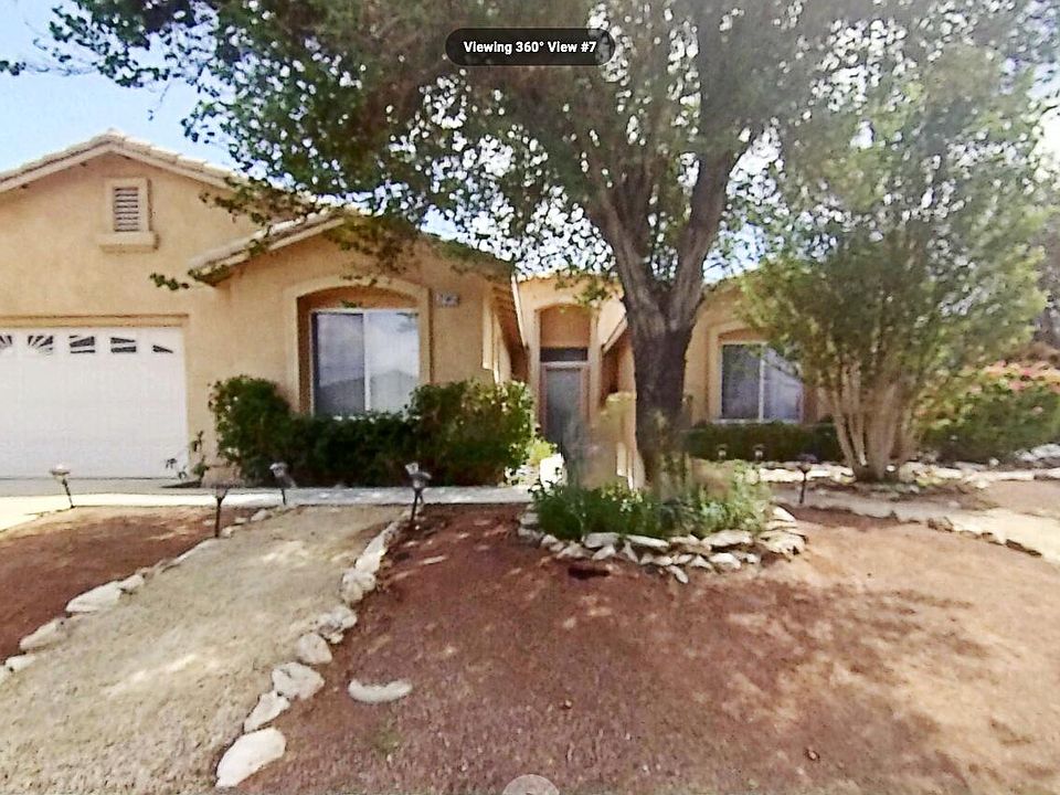 1st image of 81045 Paloma Cir
