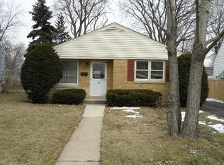 70 W Irving Park Rd, Roselle, IL 60172