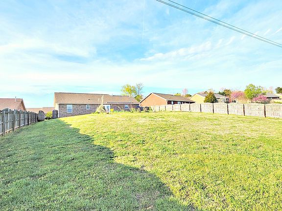 4th image of 4114 Kingdom Ln