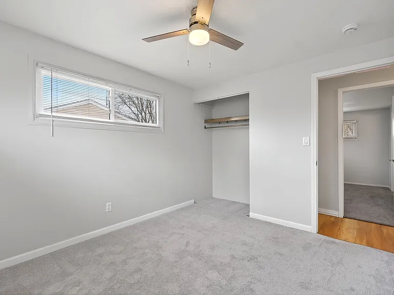 95 Goldengate Dr — Photo 14