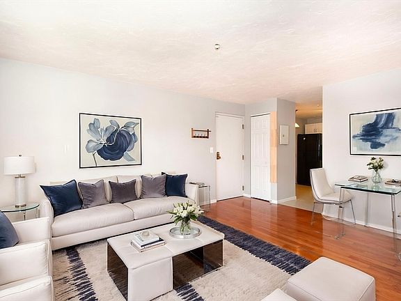 5th image of 211 West St Unit 4B