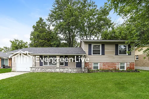 8540 Sunlight Dr Photo 1