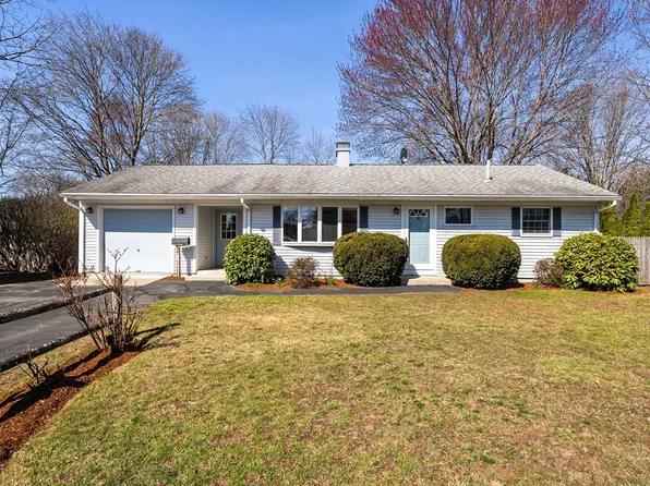 36 Baldwin Ave, Framingham, MA 01701