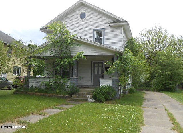 1st image of 107 Greenwood Ave