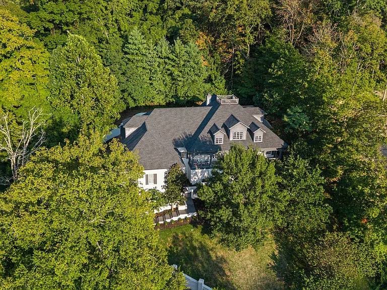937 Travelers Ct — Photo 98
