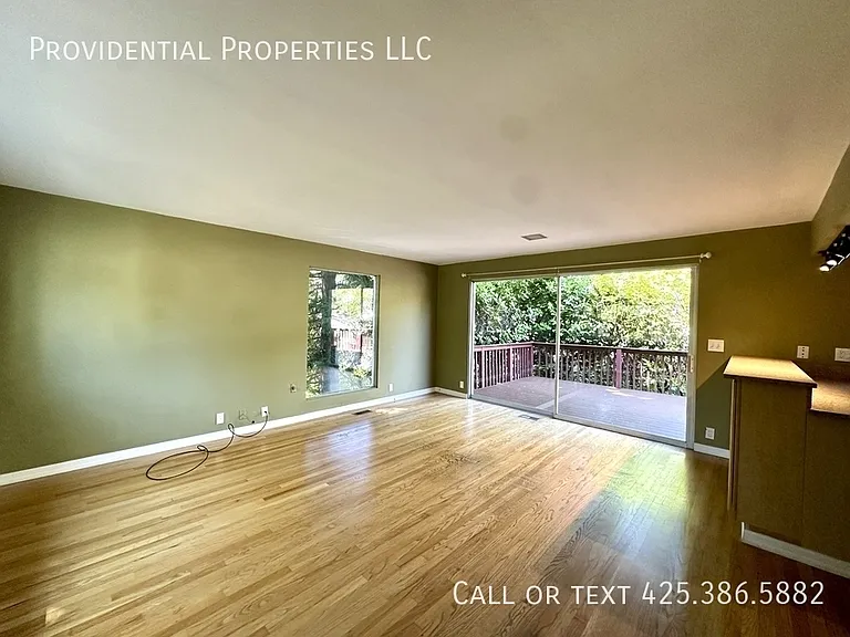 3114 W Elmore St — Photo 3
