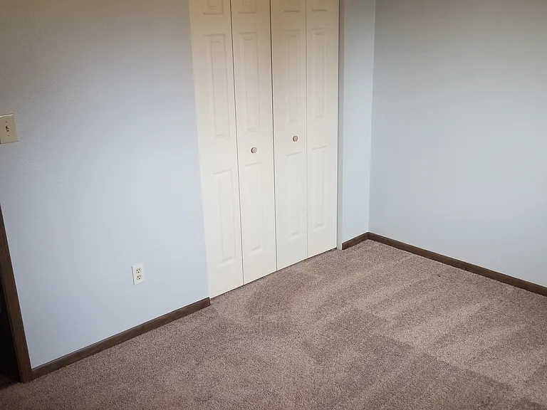 1320 Jennifer Ct — Photo 10
