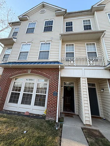 50 Clover Pl Photo 1