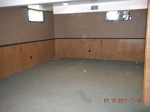 4th image of 831 W Oak St