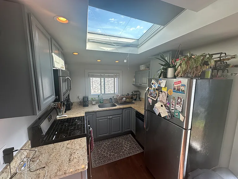 69 Prospect St #3 — Photo 2