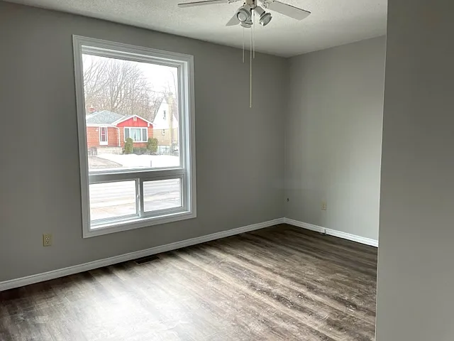70 Penetang St #1 — Photo 13