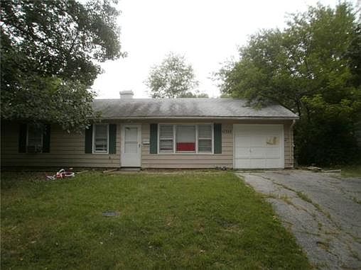 1st image of 11322 Donnelly Ave