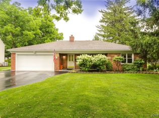 4135 Harris Hill Rd, Williamsville, NY 14221