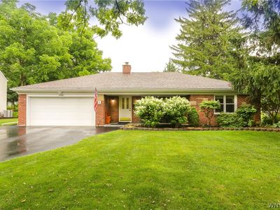 4135 Harris Hill Rd, Williamsville, NY, 14221
