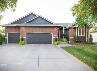 8122 W Westlakes St, Wichita, KS 67205