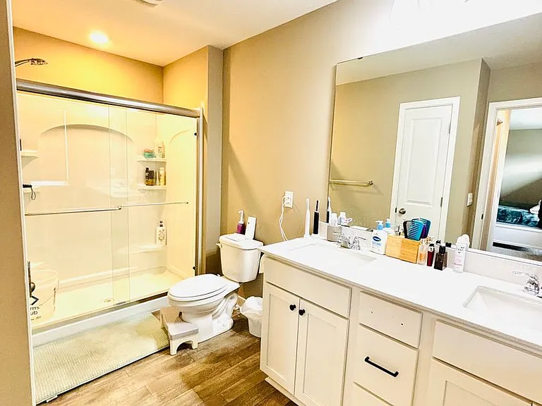 18031 Headwaters Dr — Photo 12